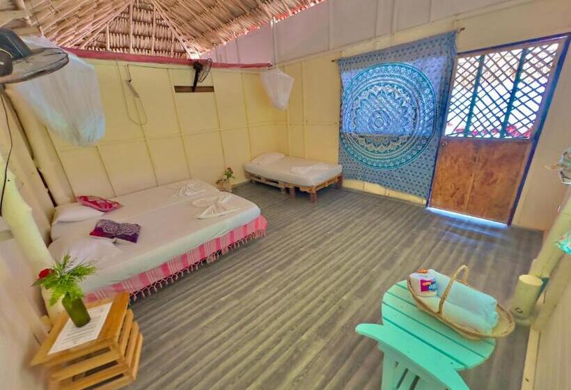 Четырехместный Номер Стандарт, Tintipan Ashram Hostel & Glamping