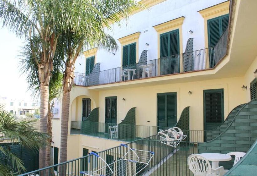 Трехместный Номер Superior, Casthotels Punta Del Sole Terme