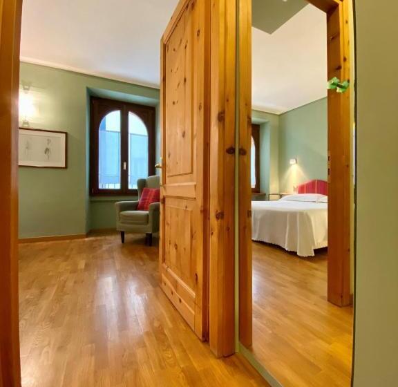 Номер Стандарт, La Locanda Del Notaio