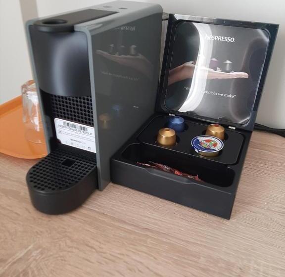 Номер Superior, Strass