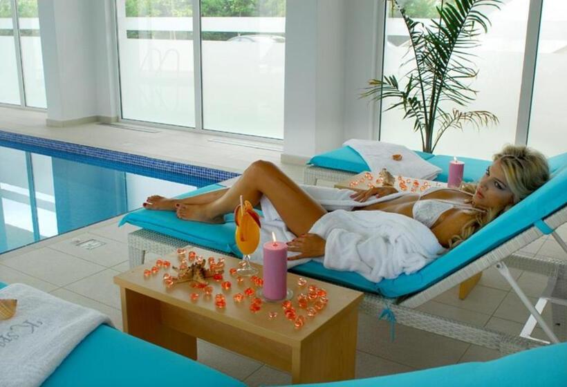 Люкс, Kinetta Beach Resort And Spa