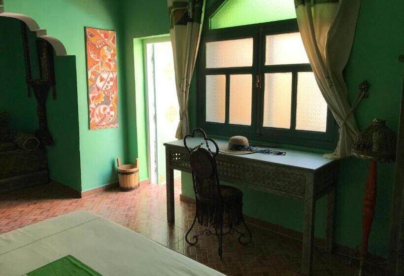 Номер Стандарт Трехместный, Le Petit Riad Maison D Hôtes