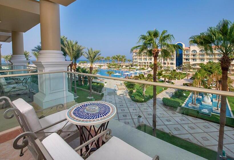 اتاق لوکس با چشم‌انداز استخر, Premier Le Reve Hotel & Spa Sahl Hasheesh   Adults Only 16 Years Plus