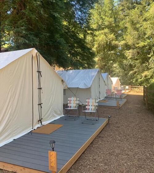 Standard Tent, Highlands Resort   Adults Only