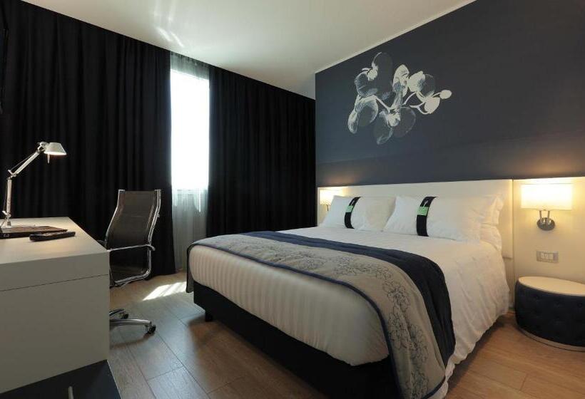 Номер Стандарт, Holiday Inn Milan Nord Zara, An Ihg
