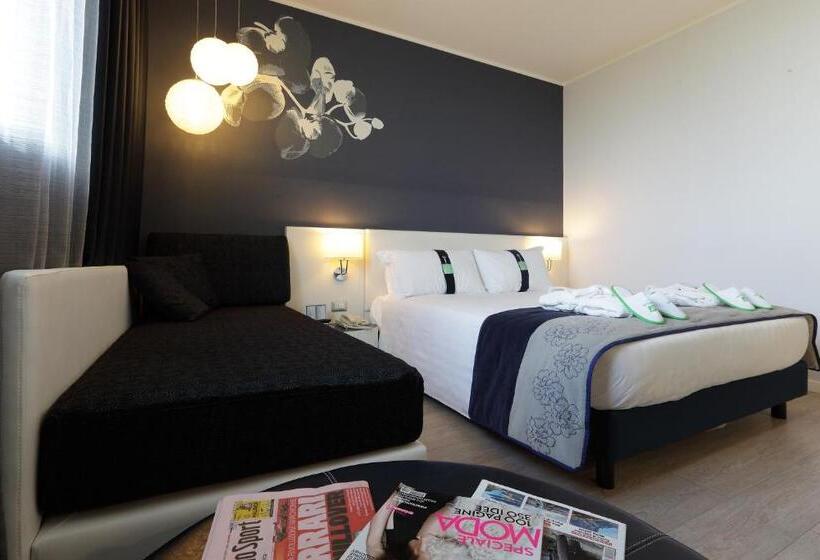 Номер Executive, Holiday Inn Milan Nord Zara, An Ihg