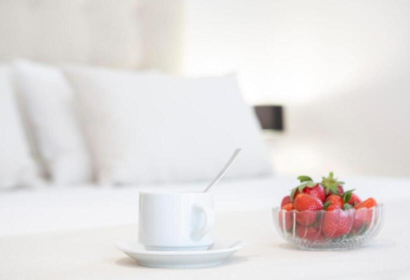 Номер Deluxe с Гидромассажем, Adria Luxury Apartments