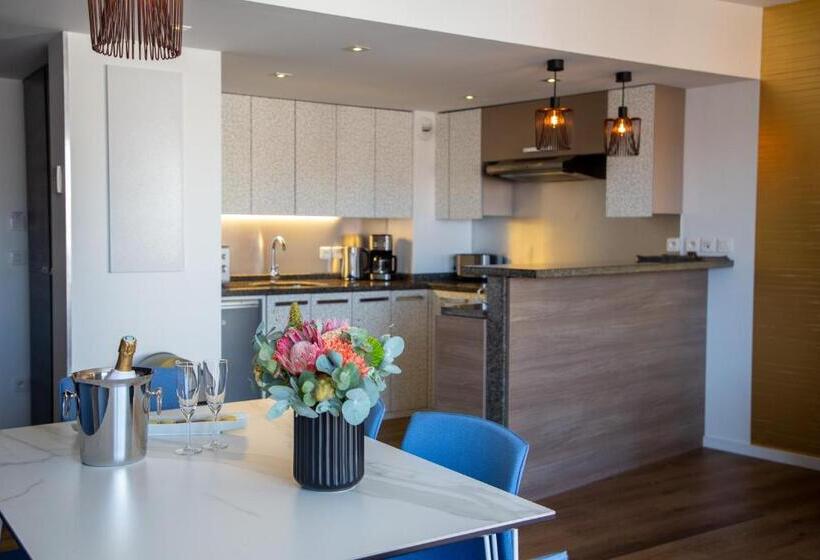 Апартаменты Дюплекс 2 Спальни, Appart Hôtel Clément Ader