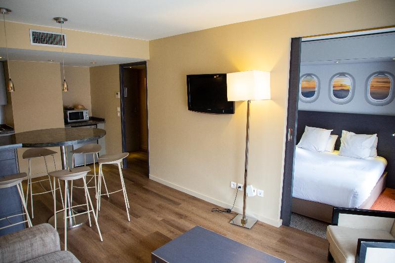 Апартаменты 2 Спальни, Appart Hôtel Clément Ader