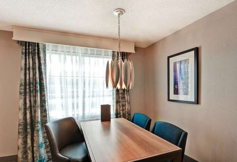 סוויטה, Embassy Suites By Hilton Orlando Downtown