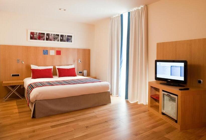 اتاق پرستیژ, Mercure Vittel