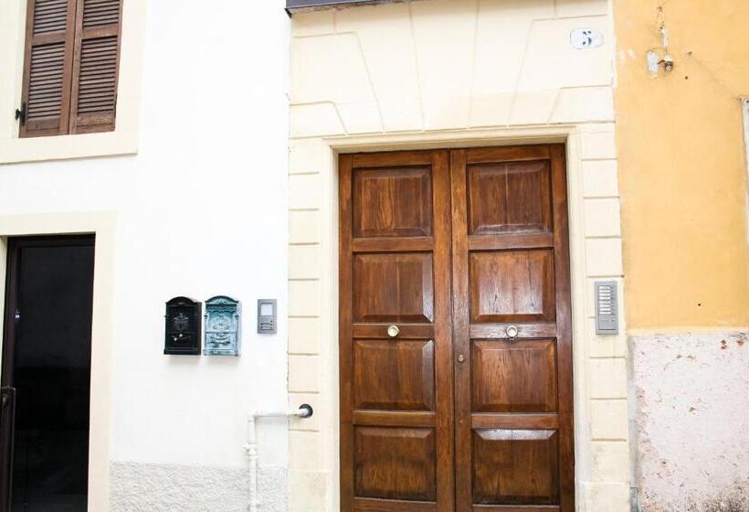 اتاق استاندارد یک تخته با بالکن, Antiche Mura   Italian Homing