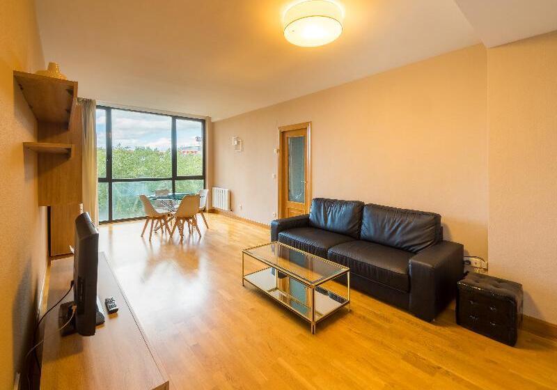 Апартаменты 2 Спальни, Gestión De Alojamientos Apartments