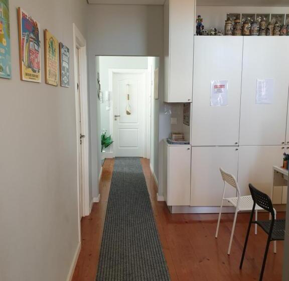 اتاق استاندارد با سرویس بهداشتی مشترک, Why Not  Guest House Espinho