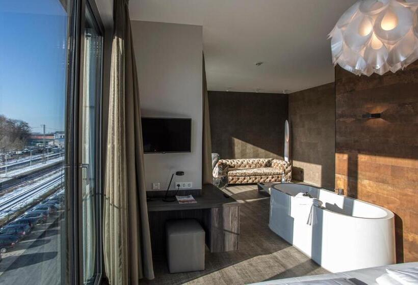 סוויטת סופריור, Deck 8 Designhotel.soest