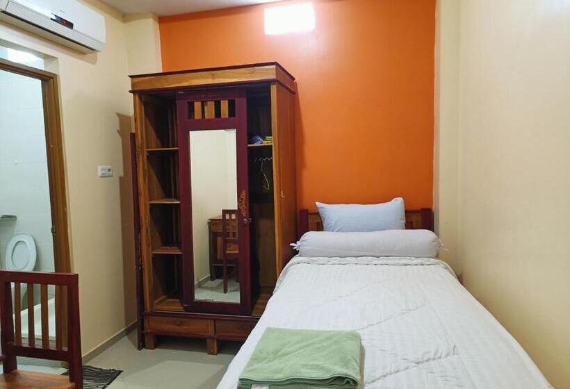 스탠다드 싱글 룸, Balqies Homestay Syariah Makassar Mitra Reddoorz