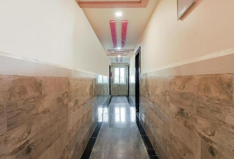 Номер Стандарт, Oyo 9930  Avs Residency