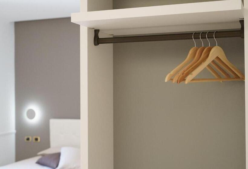 四人豪华间, Caffetteria Luca Suite & Rooms