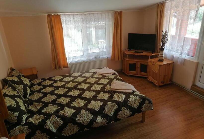 Номер Стандарт с Балконом, Guest House Shipkovo Hills