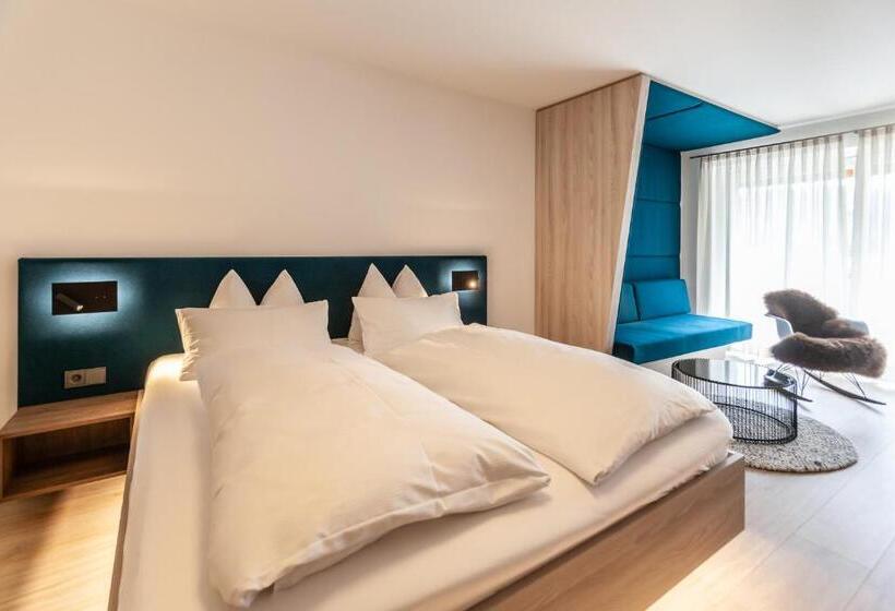 주니어 스위트, Bollenhuthotel Kirnbacher Hof