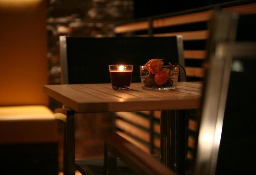 스탠다드 룸, Bollenhuthotel Kirnbacher Hof