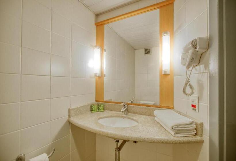 Номер Стандарт, Hus Hotel Dourados