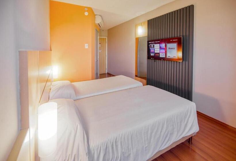 Номер Стандарт, Hus Hotel Dourados