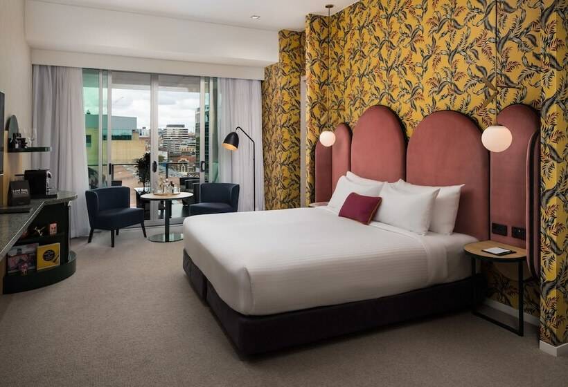 Люкс, Ovolo The Valley Brisbane