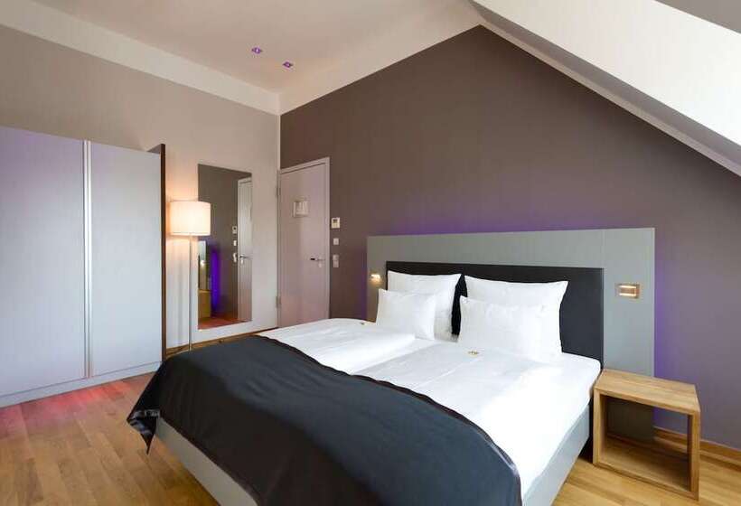1 Schlafzimmer Apartment, Qube Hotel Bergheim