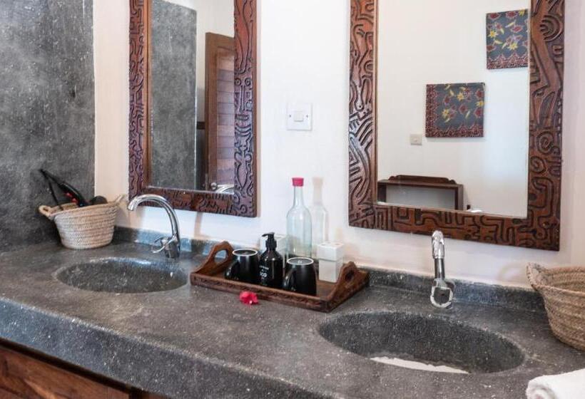 سوییت با چشم‌انداز باغ, Raha Lodge Zanzibar Boutique