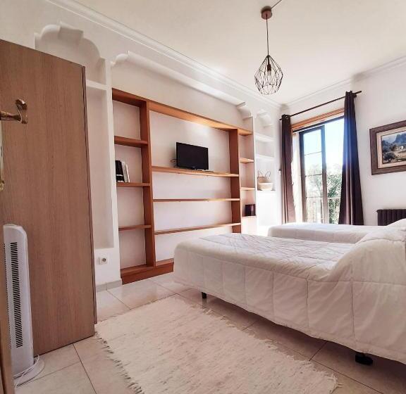 带共用浴室的标准房间, Albergue Villa San Clemente