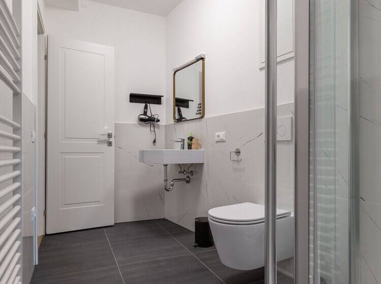 带2个卧室的套房, Limehome Badenbaden Baderstraße