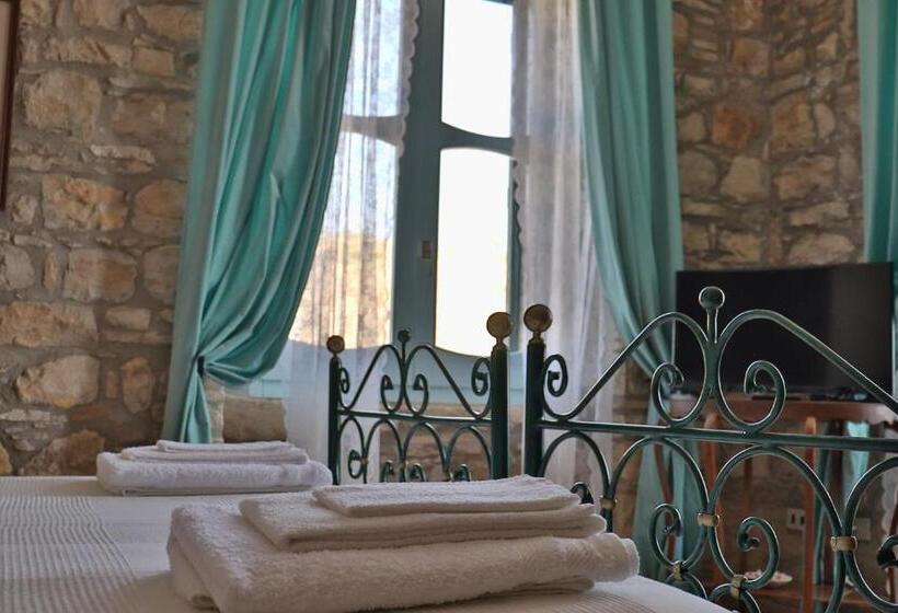 Номер Deluxe с Балконом, Relais Maffia B&b