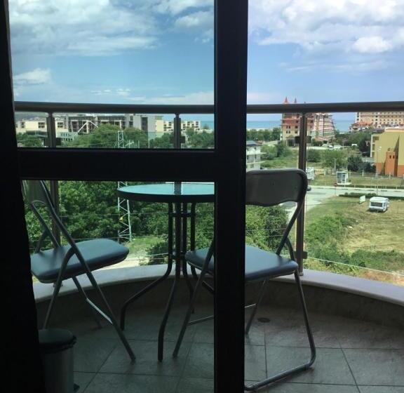 Quarto Estandar Vista Mar Lateral, къща за гости емона,обзор