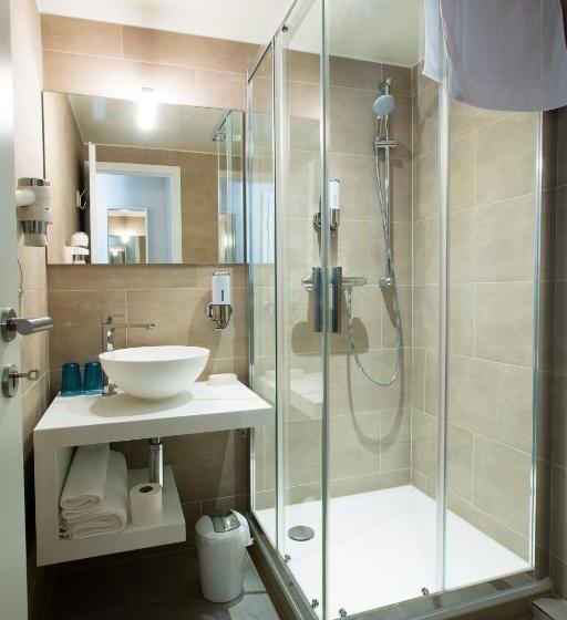 Студия Стандарт, Auberge Des Grands Bois