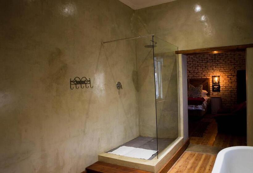 Стандартный Номер Кровать Кинг, Three Birds Country House
