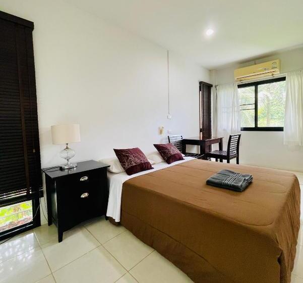 Номер Deluxe, Wassana Sitdharma Guesthouse