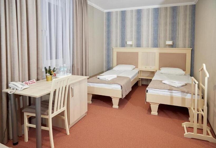 Четырехместный Номер Стандарт, Korona