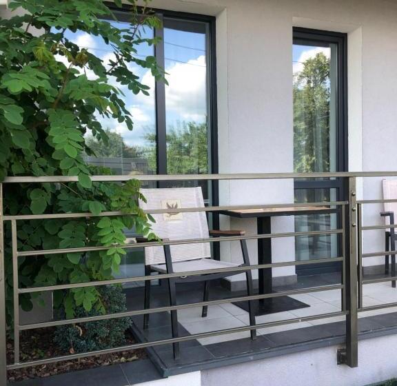 Номер Стандарт с Балконом, Motel Kurortnyy & Spa