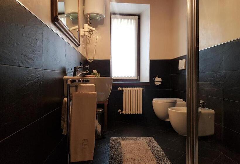 스탠다드 룸, Fontanile Relais   Valcalepio Lounge