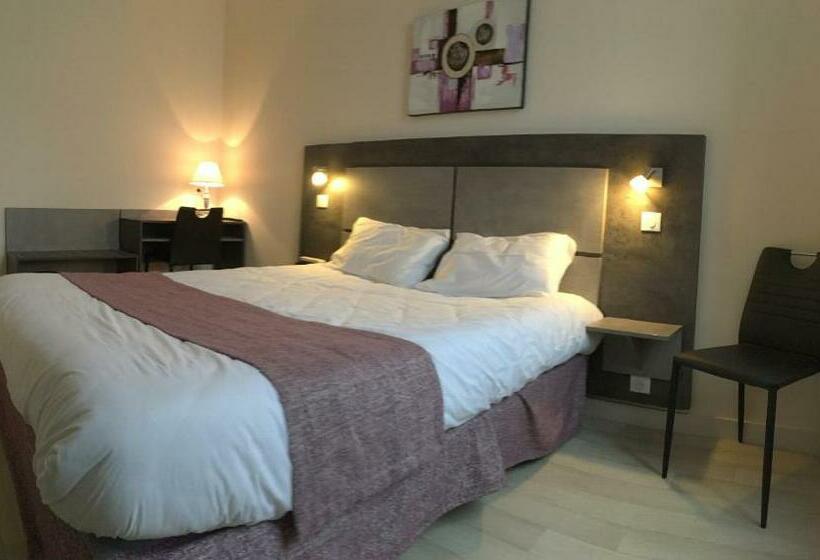 Номер Стандарт, Hôtel Des Voyageurs