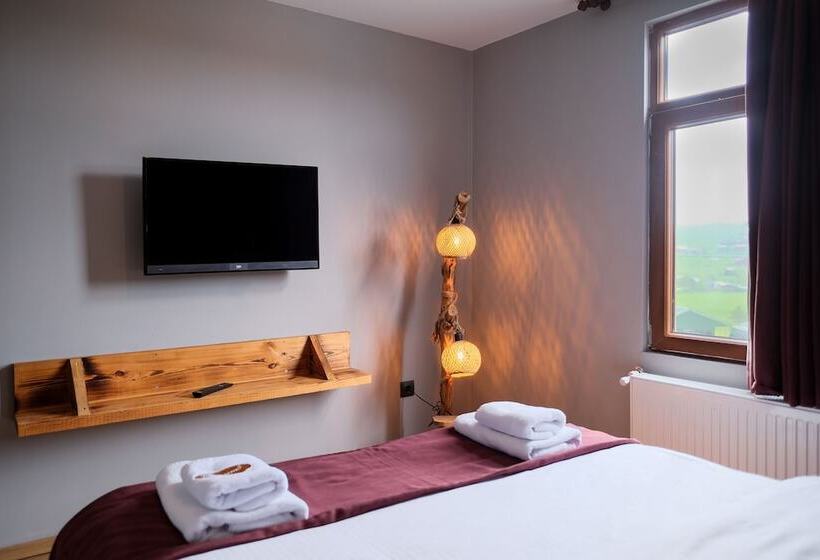 Номер Стандарт, Zeyti̇ndali Yayla Otel