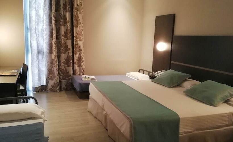 Четырехместный Номер Стандарт, Ciudad De Ponferrada, Ascend Hotel Collection