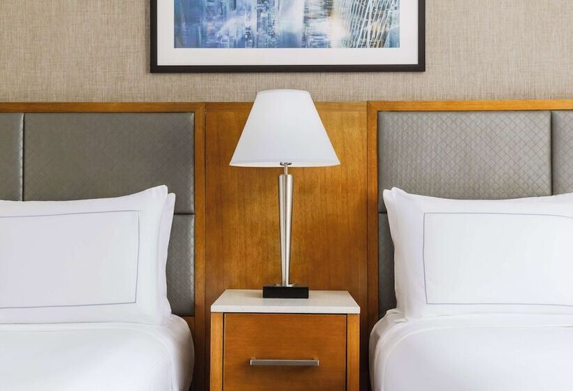 اتاق استاندارد با 2 تخت دوبل, Doubletree By Hilton Hotel New York City   Chelsea