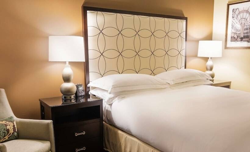 Номер Executive, Hilton Baton Rouge Capitol Center
