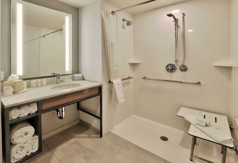 חדר סטנדרט מותאם לאדם עם מוגבלויות, Hilton Garden Inn Albuquerque / Journal Center