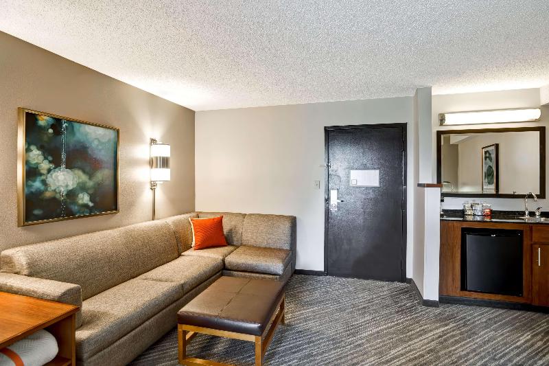 Номер Стандарт с Балконом, Hilton Garden Inn Seattle  Issaquah