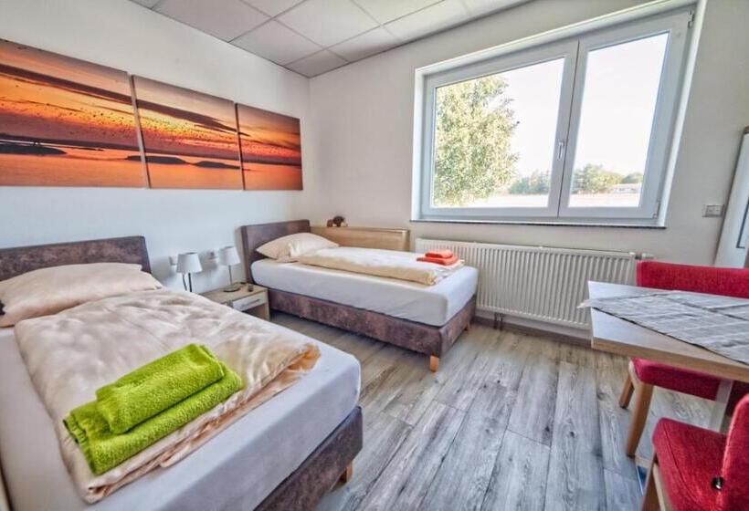 דירת חדר, Apartment Lichtenwald