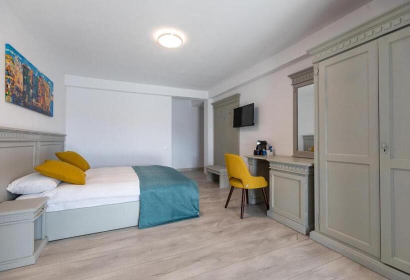 اتاق استاندارد, Volo Guest House