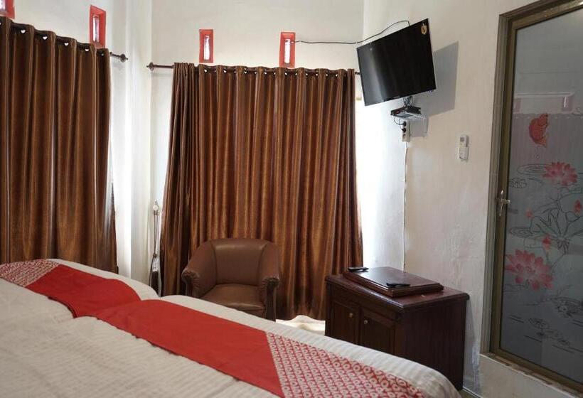 Family Suite, Oyo 90645 Karisma Residence